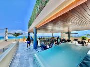 2 Bedroom Apartment Steps From the Sea!