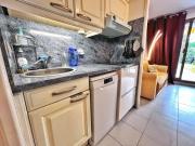 Rez de jardin privatif à 150m de la mer