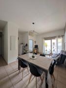 Uzès centre à 2 min - piscine - clim - parking