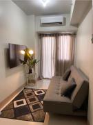 comfy 1 bedroom family condo