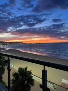 Beachfront Stay Tangier Bay