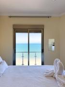 Beachfront Stay Tangier Bay