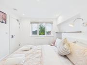 Top Tilehurst