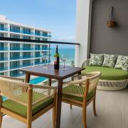 Luxury 2-Bedroom Apartment with Breathtaking Ocean Views