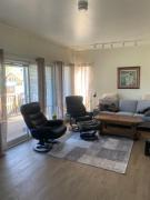 Central Lofoten Apartment - Sleeps 4