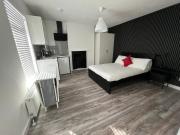 YUGOGO 37 London Road - Studio