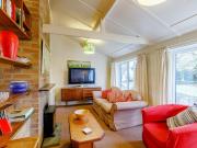 Hall Farm Bungalow Hall Farm Bungalow