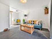 Roosters Rest - Uk48255