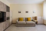 I-Host Apartment - Della Torre 32