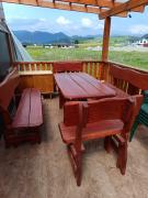 Cozy Tiny Cabin Meadow