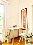 Colorful Apartment Close to the Acropolis