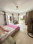 Villa Beachfront Marina5