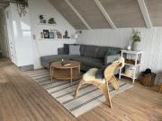 Cozy cottage with sea view