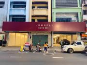 Top Hat Yai