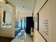 Your perfect retreat in Stamford! Enjoy our stylish, fully furnished studio just steps away from the vibrant Venice Mall