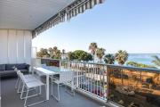 REF 1426 - Cannes Croisette - Sea view apartment for rent
