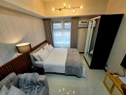 Aurora Escalades Haven 1