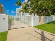 Cvue - Rainbow Beach