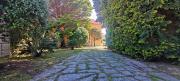 Apartamento con jardin