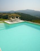 Catignano A6 - Modern unit, scenic Volterra hills