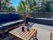 Villa Mustikka - Modern Log Villa on a Waterfront Estate