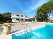 Cortijo El Contarín - Amplia casa rural con piscina privada y chimenea cerca de Archidona, Málaga