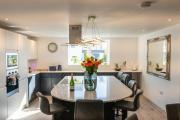 Fantasia - Malvern Luxury Mega Apartment sleeps 12 Fantasia - Malvern Luxury Mega Apartment sleeps 12