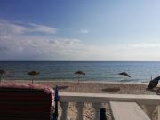 Pied dans leau chott mariem sousse Pied dans leau chott mariem sousse