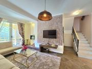 Lura 1 Holiday House 235