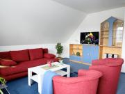 Geräumiges 2-Zimmer-Appartement für 4 Personen und schönem Gemeinschaftsgarten
