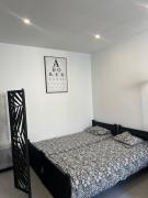 Azurian stay