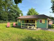 Chalet paisible pour 6 personnes au cœur de la nature - FR-1-583-419