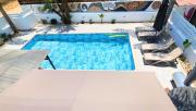 Top Paralimni