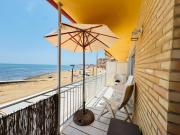 Beachfront apartment - La Mata