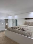 St Stephen Luxury Apartment