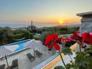 Poliana Holiday Home