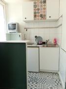 Independent studuo close to Paris