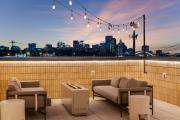 New PH Stay with Rooftop Lounge and Close to Broadway