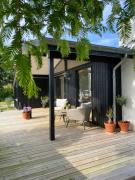 Find Peace In Cosiest Setting With Sea Glimpse