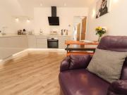 Lakes View Apartment 1