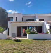 Vilamouratenis Duck by SAPvillas