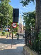 Apartment in Victoria SW1, spacious Thames riverside one bedroom flat