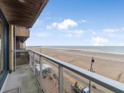 Luxury 2-bedroom apartment with stunning sea view T207