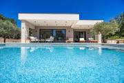 Villa Chiara, Neubau-Ferienhaus Pula-Sisan