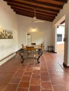 Top Fernando de la Mora