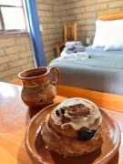 Confortables cabañas con alberca y vistas a las montañas