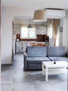 Top Néa Michanióna