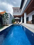 Nengahs Hideaway Nengahs Hideaway