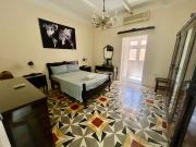 Triple bedroom in Beautiful Townhouse