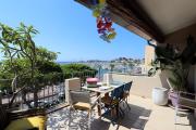 Duplex sur le port, 17m2 de terrasse, clim,parking